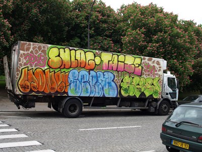 photo graffiti vehicule 